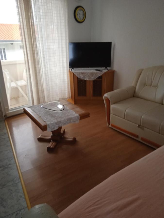 Apartments Suco Целина Экстерьер фото